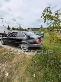 2003 BMW 320