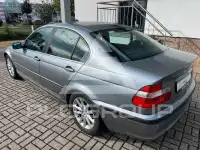 2003 BMW 320