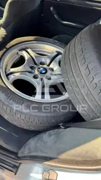 2003 BMW 320