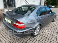 2003 BMW 320