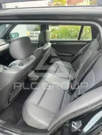 2003 BMW 320