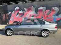 2003 BMW 320