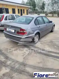 2003 BMW 320