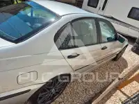2003 BMW 320