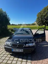 2003 BMW 330