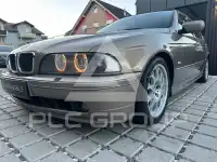 2003 BMW 520