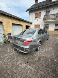 2003 BMW 520