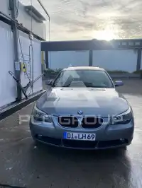 2003 BMW 520