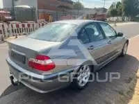 2003 BMW 318