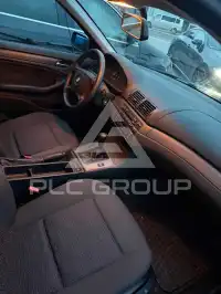 2003 BMW 318