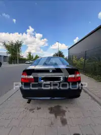 2003 BMW 318