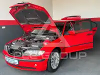 2003 BMW 318