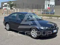 2003 BMW 318