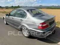 2003 BMW 318