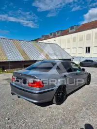 2003 BMW 318