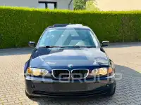 2003 BMW 318