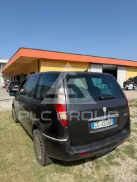 2003 Lancia Phedra