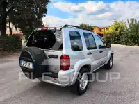 2003 Jeep CHEROKEE