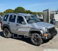2003 Jeep CHEROKEE