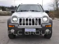 2003 Jeep CHEROKEE
