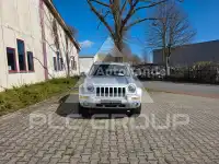 2003 Jeep CHEROKEE