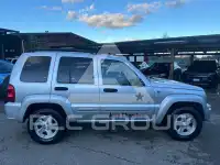 2003 Jeep CHEROKEE