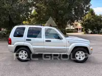 2003 Jeep CHEROKEE