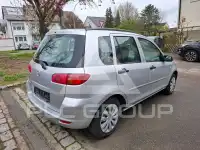 2003 Mazda 2