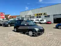 2003 Mazda 2