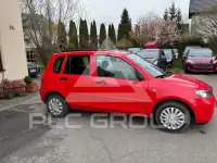 2003 Mazda 2