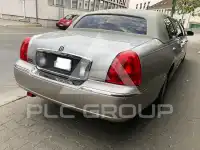 2003 Lincoln Town