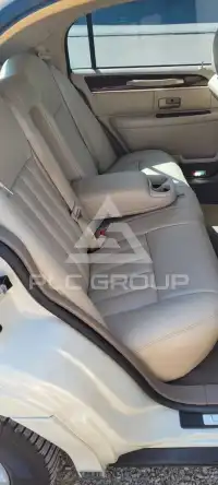 2003 Lincoln Town