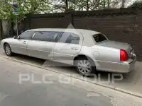 2003 Lincoln Town
