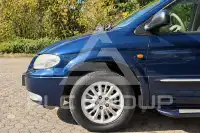 2003 Chrysler Grand Voyager