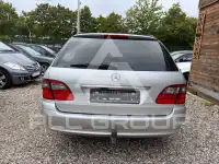 2003 Mercedes Benz E 200