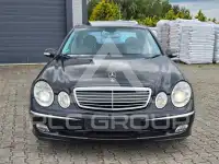 2003 Mercedes Benz E 200