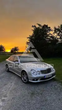 2003 Mercedes Benz E 200