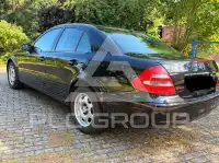 2003 Mercedes Benz E 200