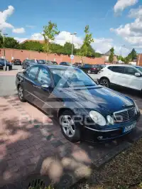 2003 Mercedes Benz E 200