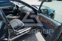 2003 Mercedes Benz E 200