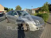 2003 Mercedes Benz E 200