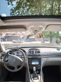 2003 Mercedes Benz E 200