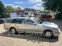 2003 Mercedes Benz E 200
