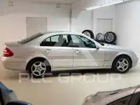 2003 Mercedes Benz E 200