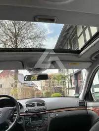 2003 Mercedes Benz E 200