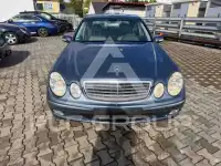 2003 Mercedes Benz E 200