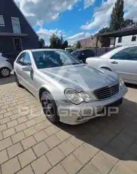 2003 Mercedes Benz C 180