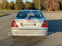 2003 Mercedes Benz E 220