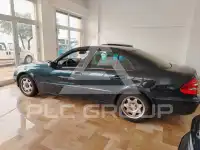 2003 Mercedes Benz E 220
