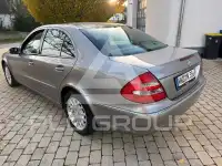 2003 Mercedes Benz E 220